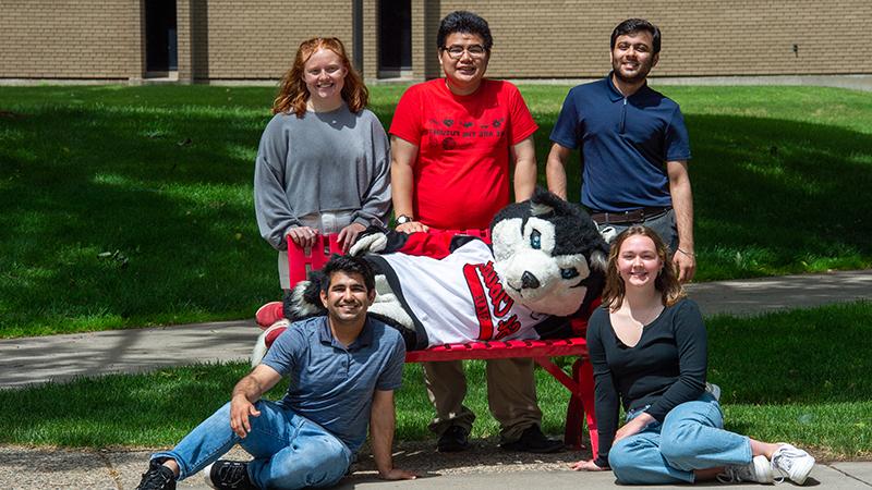 Students with Blizzard the mascot